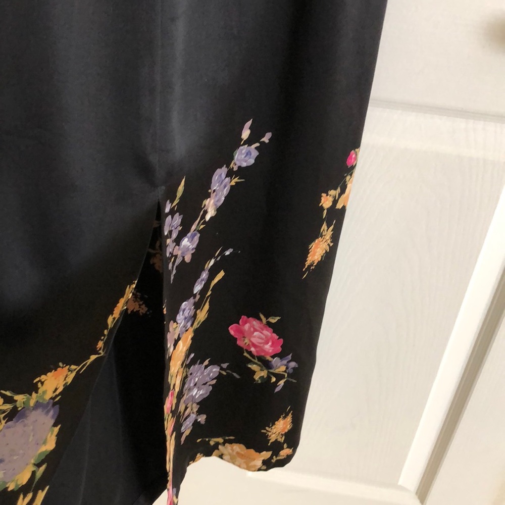 Dress - Picture 7 of 8